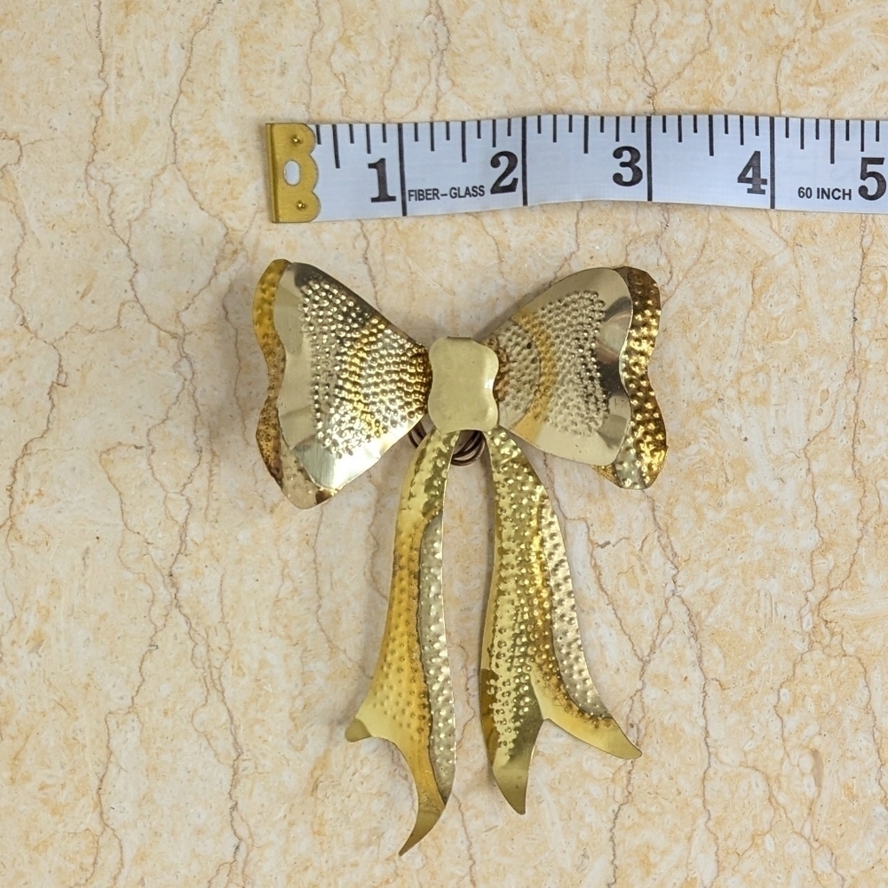 Vintage Yellow and Gold Decor Accents - Picture 6 of 11